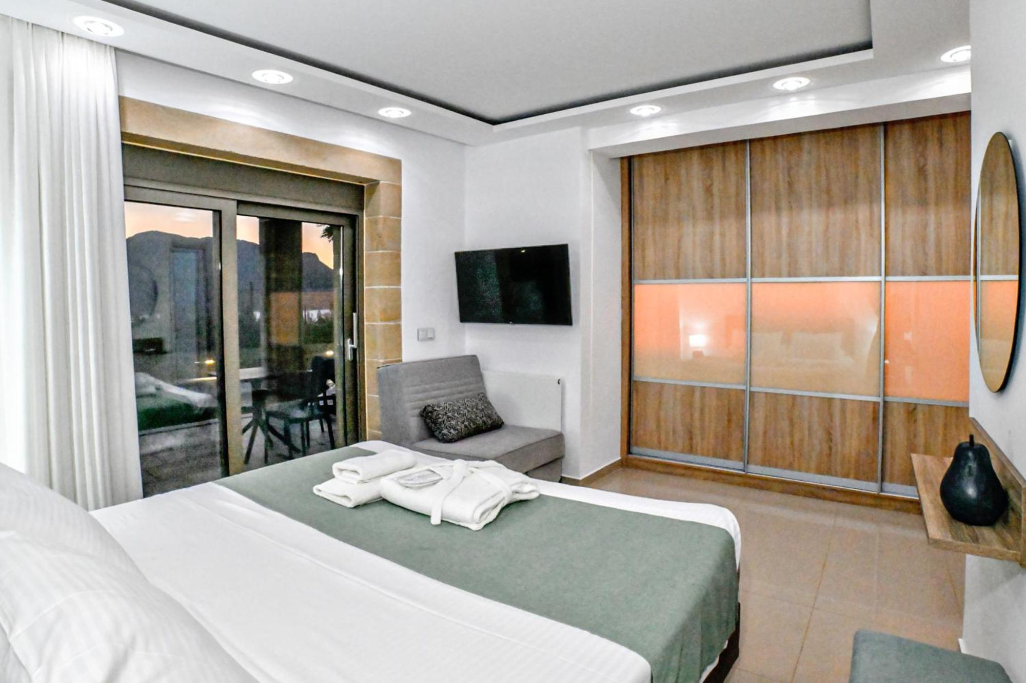 Larimar Luxury Sea View Villa 키사모스 외부 사진